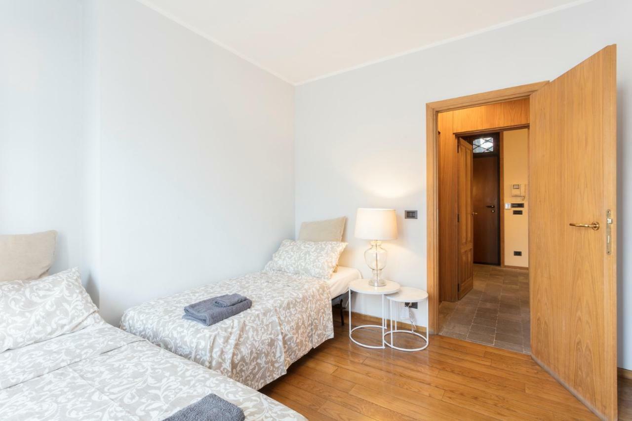 Casa Delle Colonne By Home A Porter Turin Exterior photo